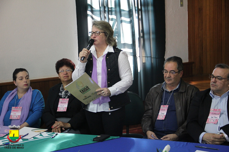 Mulheres discutem políticas de saúde em Conferência Intermunicipal